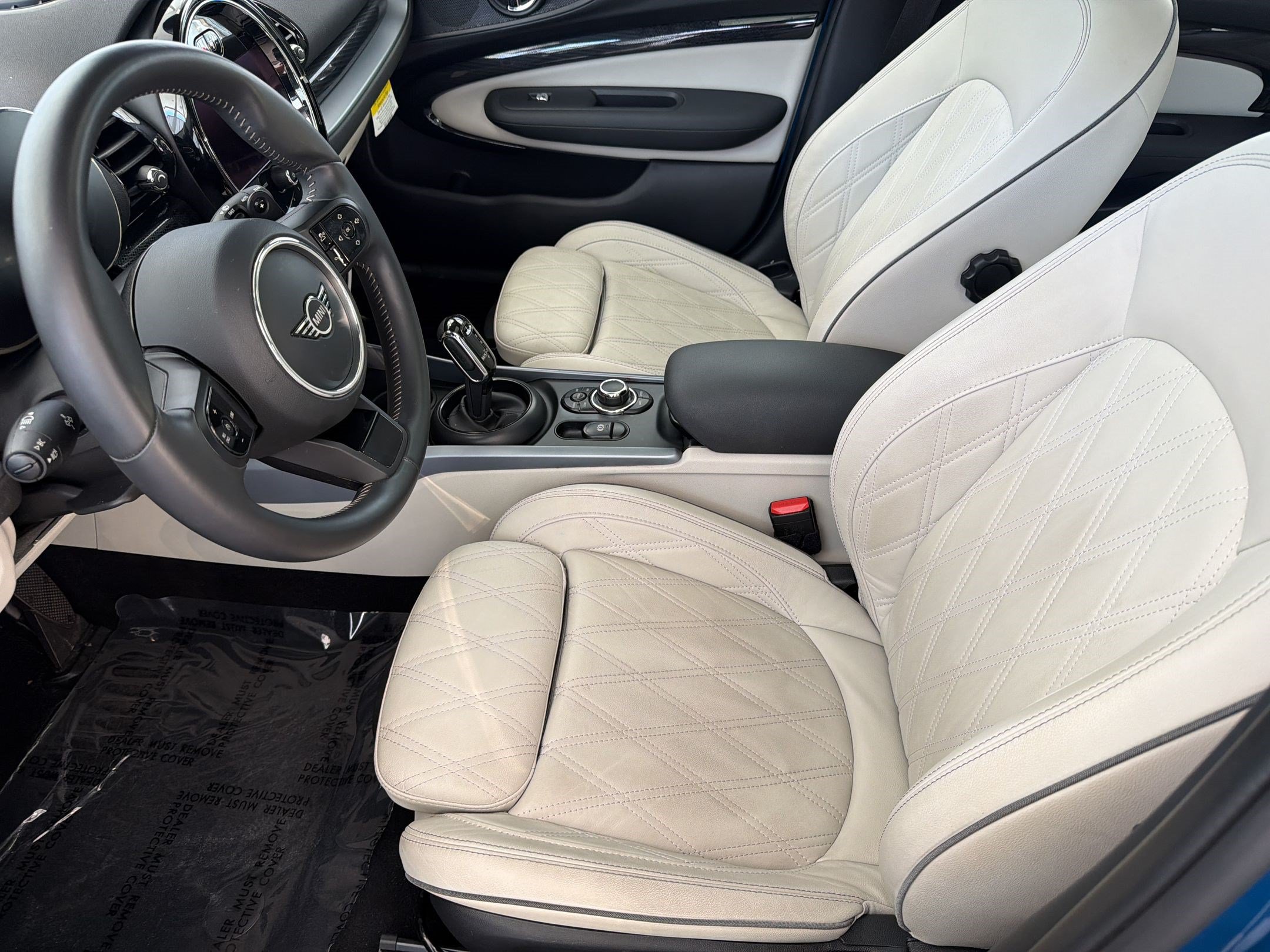 Certified 2024 MINI Cooper Clubman S w/ Signature Upholstery Package FWD image 5