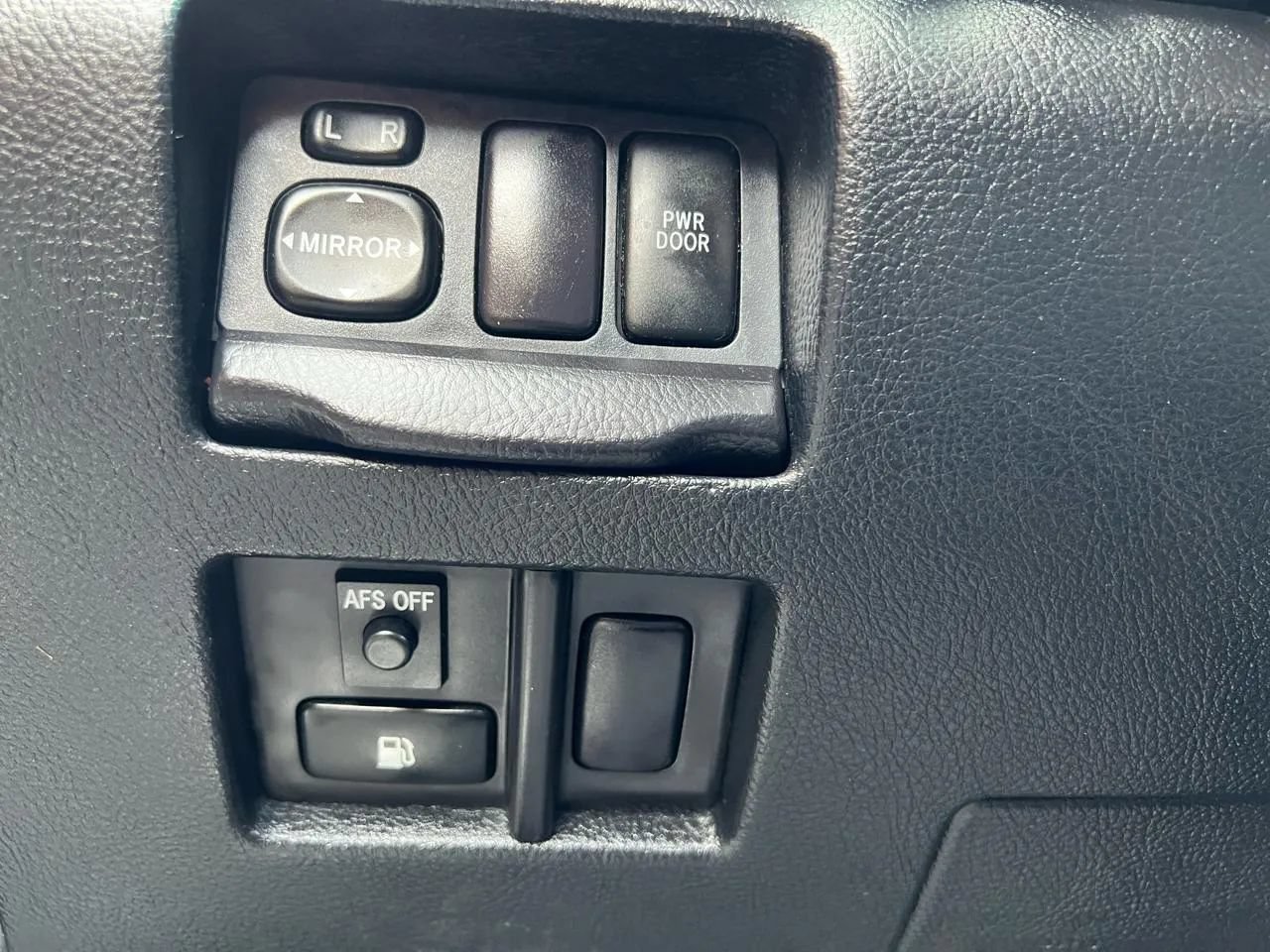 Used 2006 Lexus RX 400h AWD image 34