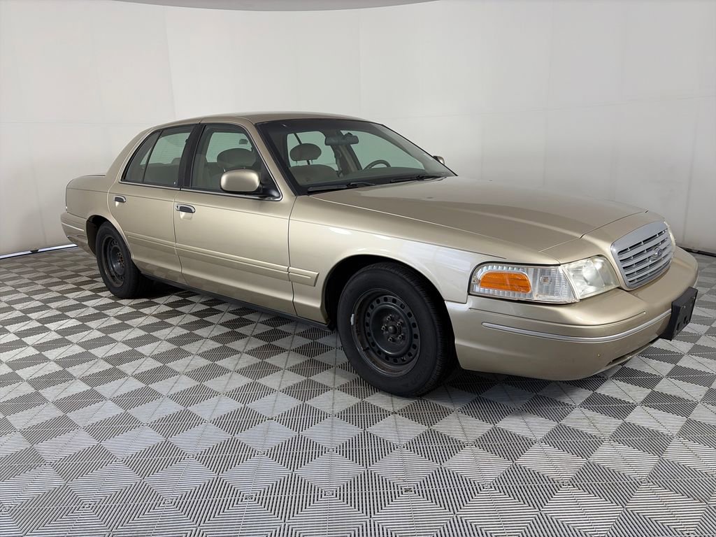 Used 1999 Ford Crown Victoria RWD image 1