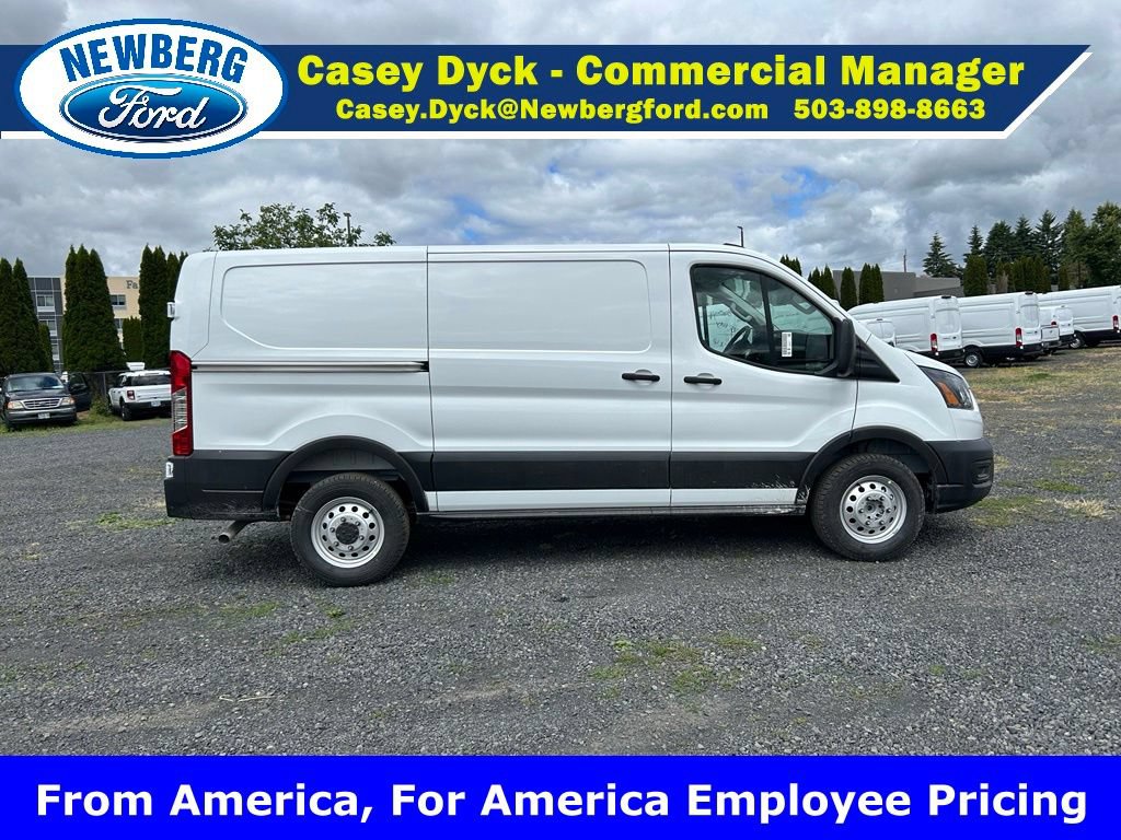 New 2026 Ford Transit 150 Low Roof RWD image 7