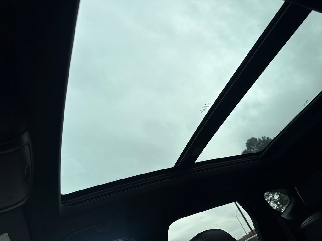 Used 2025 Chevrolet Blazer RS w/ Enhanced Convenience Package image 21