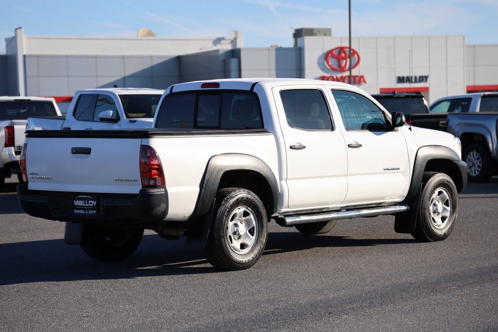 Used 2014 Toyota Tacoma PreRunner image 4