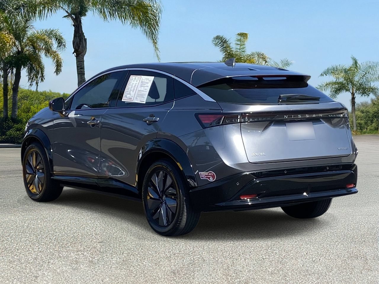 Certified 2023 Nissan Ariya FWD image 3