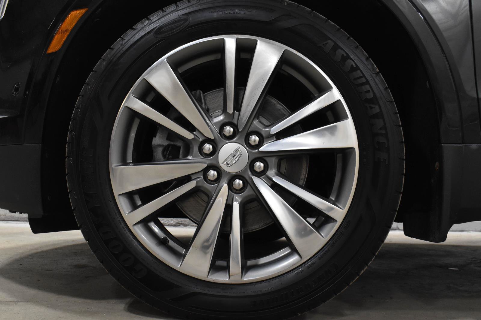 Used 2021 Cadillac XT5 Premium Luxury image 36