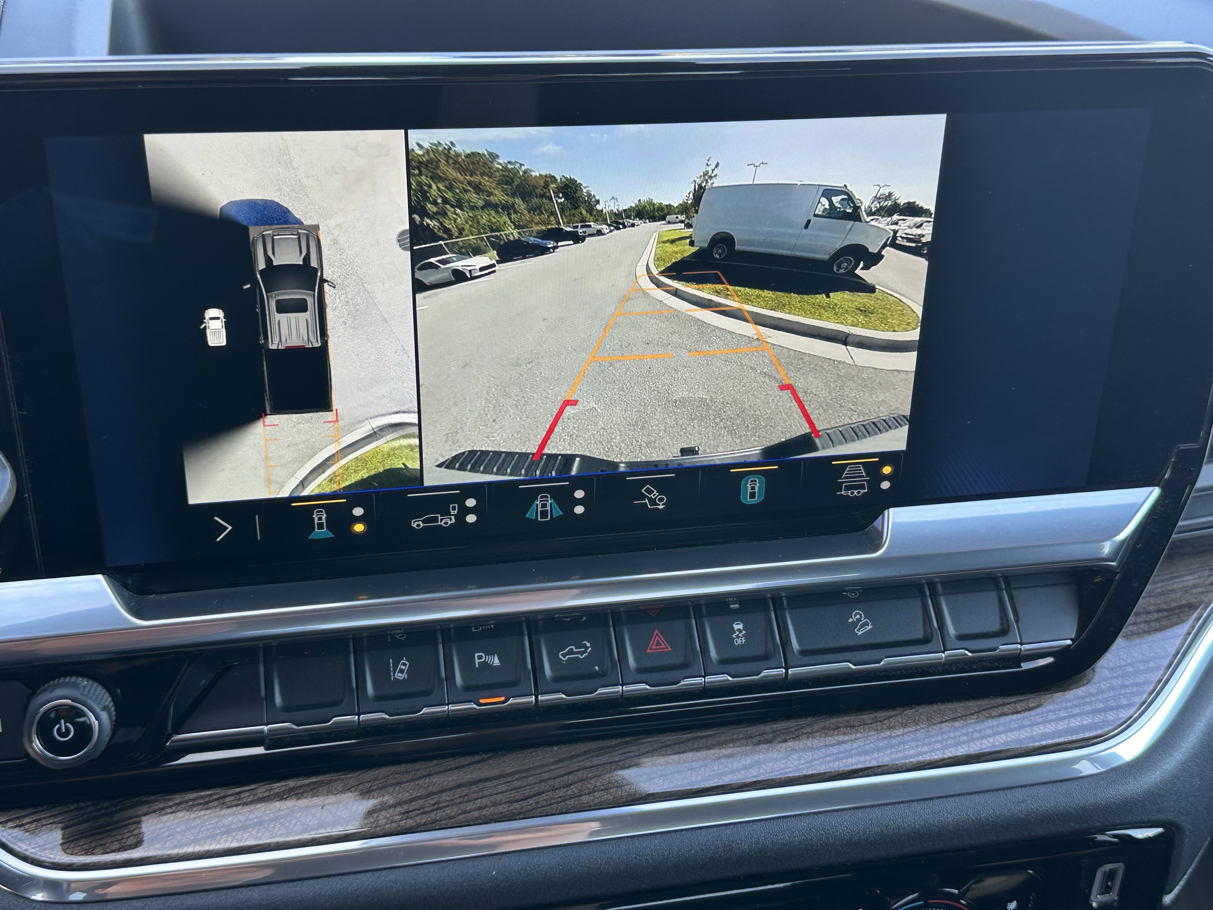 Certified 2024 Chevrolet Silverado 2500 LT w/ All Star Edition image 25