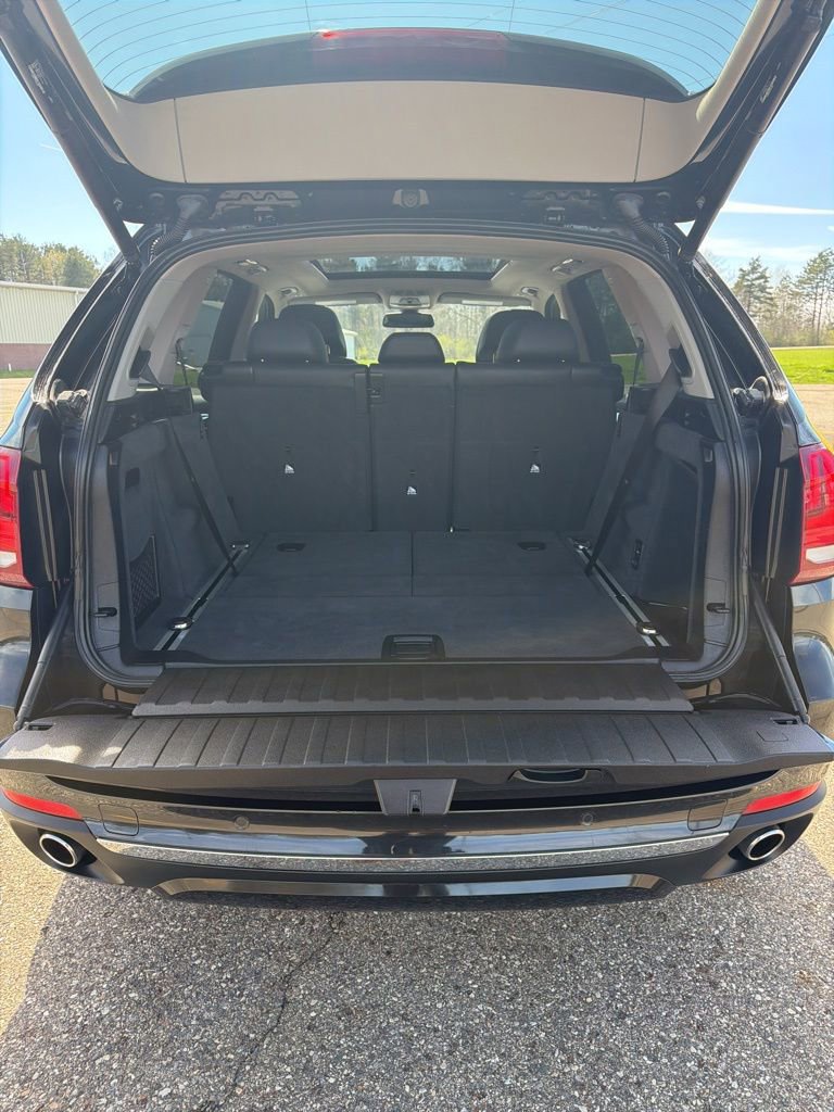 Used 2014 BMW X5 xDrive35d image 19
