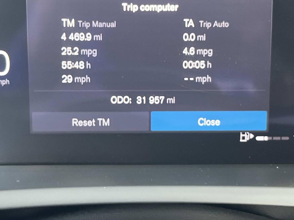 Used 2023 Volvo XC90 B6 Plus w/ Protection Package Premier image 39