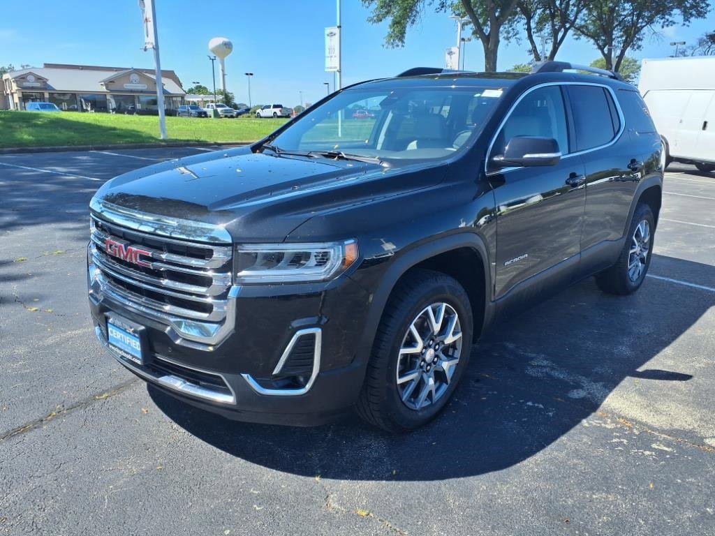 Certified 2023 GMC Acadia SLT image 3
