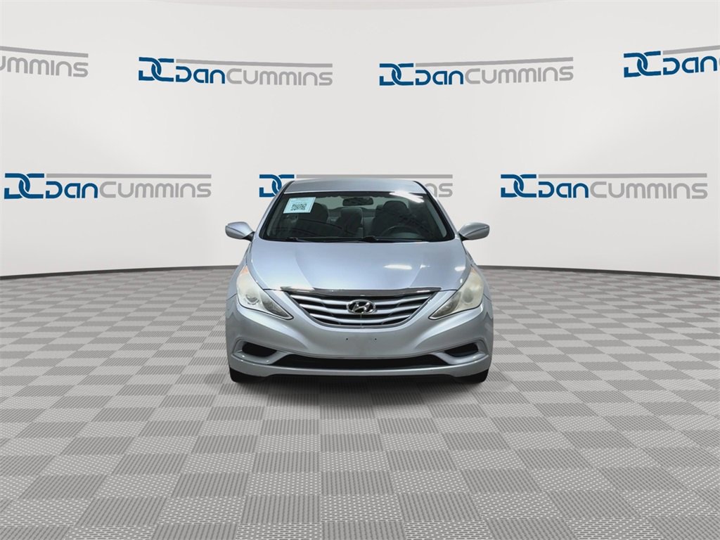 Used 2011 Hyundai Sonata GLS image 3