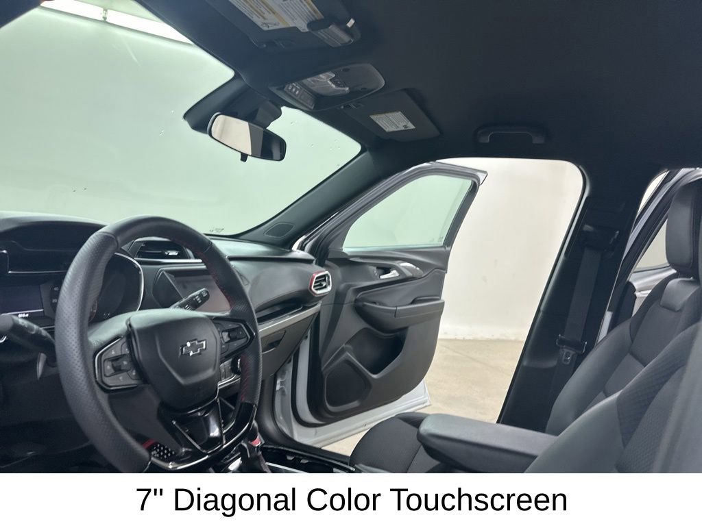 Used 2023 Chevrolet TrailBlazer RS image 29