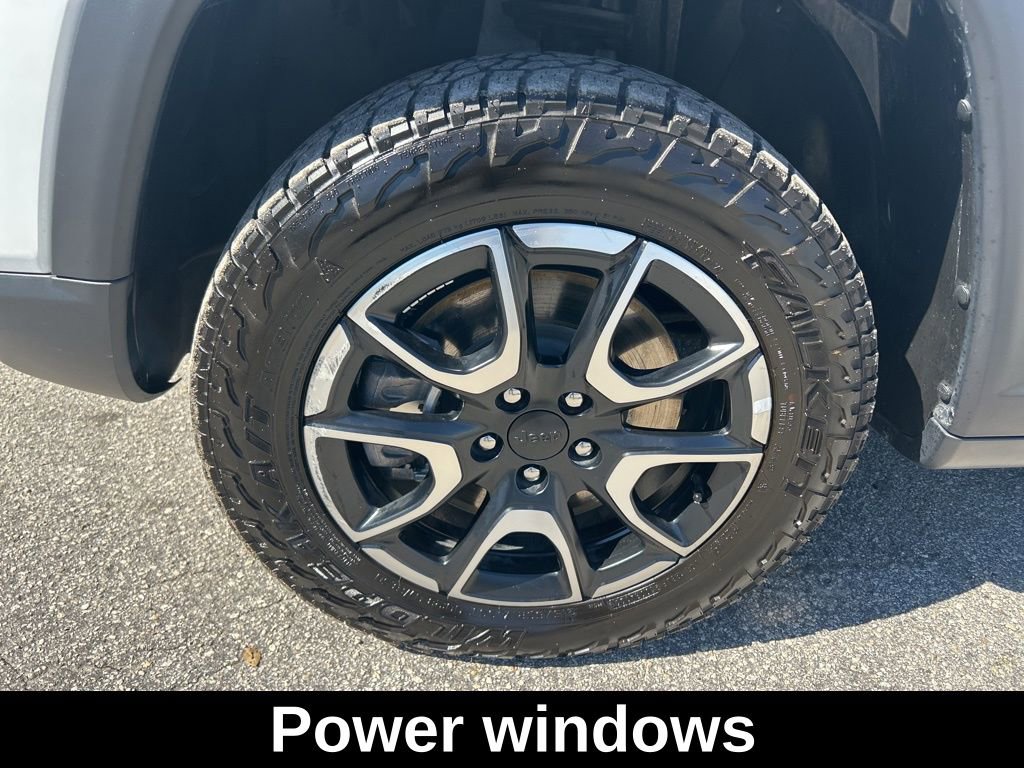Certified 2024 Jeep Compass Trailhawk image 18