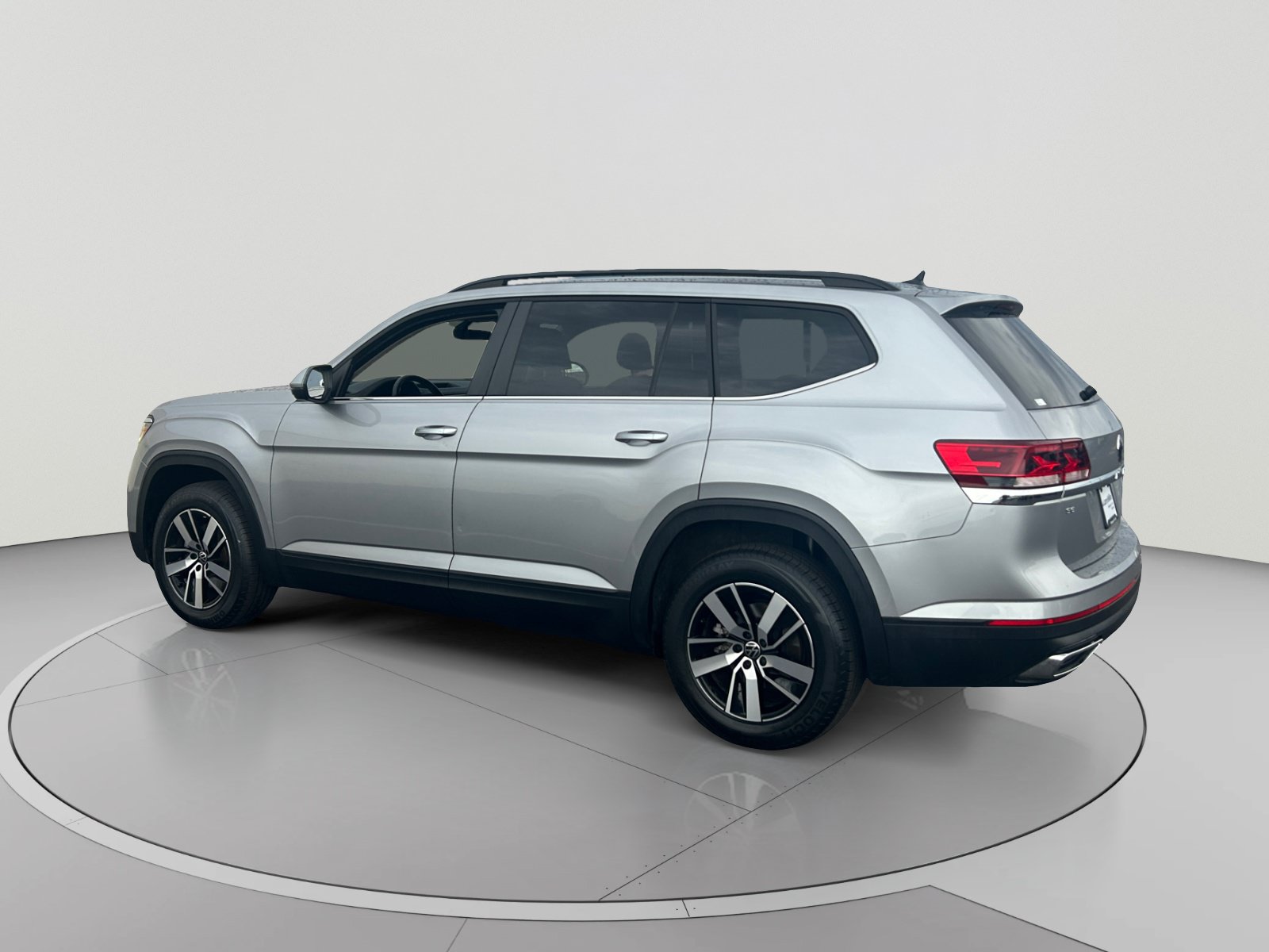 Certified 2021 Volkswagen Atlas SE AWD/4WD image 3