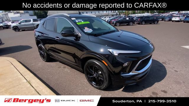Certified 2024 Buick Encore GX Sport Touring w/ Advanced Technology Package AWD/4WD image 2