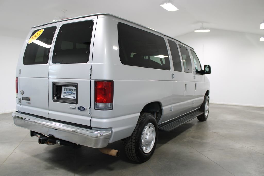 Used 2012 Ford E-350 and Econoline 350 XLT image 9