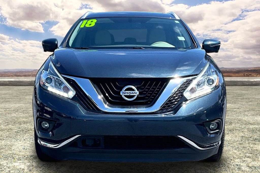 Used 2018 Nissan Murano Platinum w/ Cargo Package FWD image 2