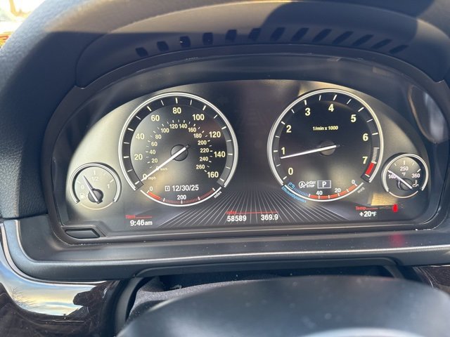 Used 2014 BMW 550i Sedan image 11