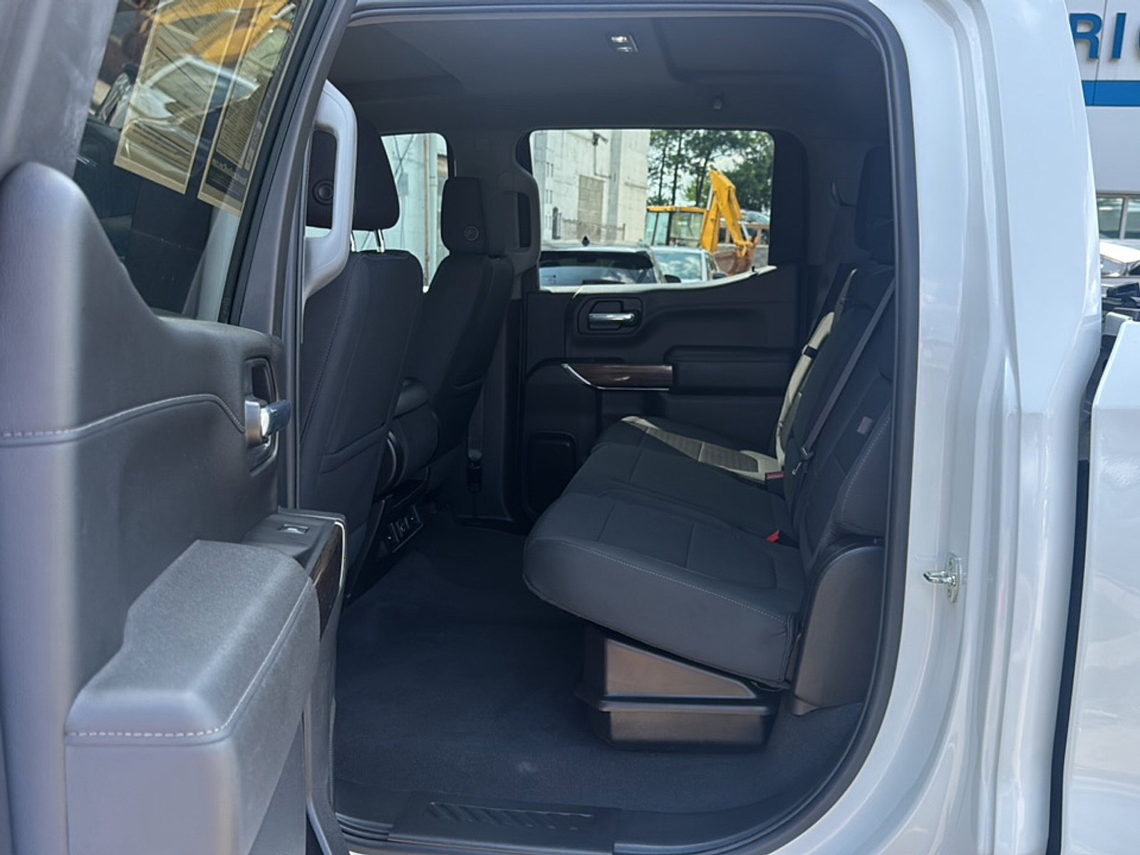 Used 2021 Chevrolet Silverado 1500 RST w/ Bed Protection Package AWD/4WD image 18