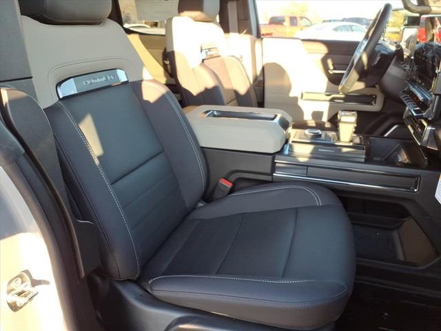 New 2026 GMC Hummer EV 4x4 Crew Cab image 24