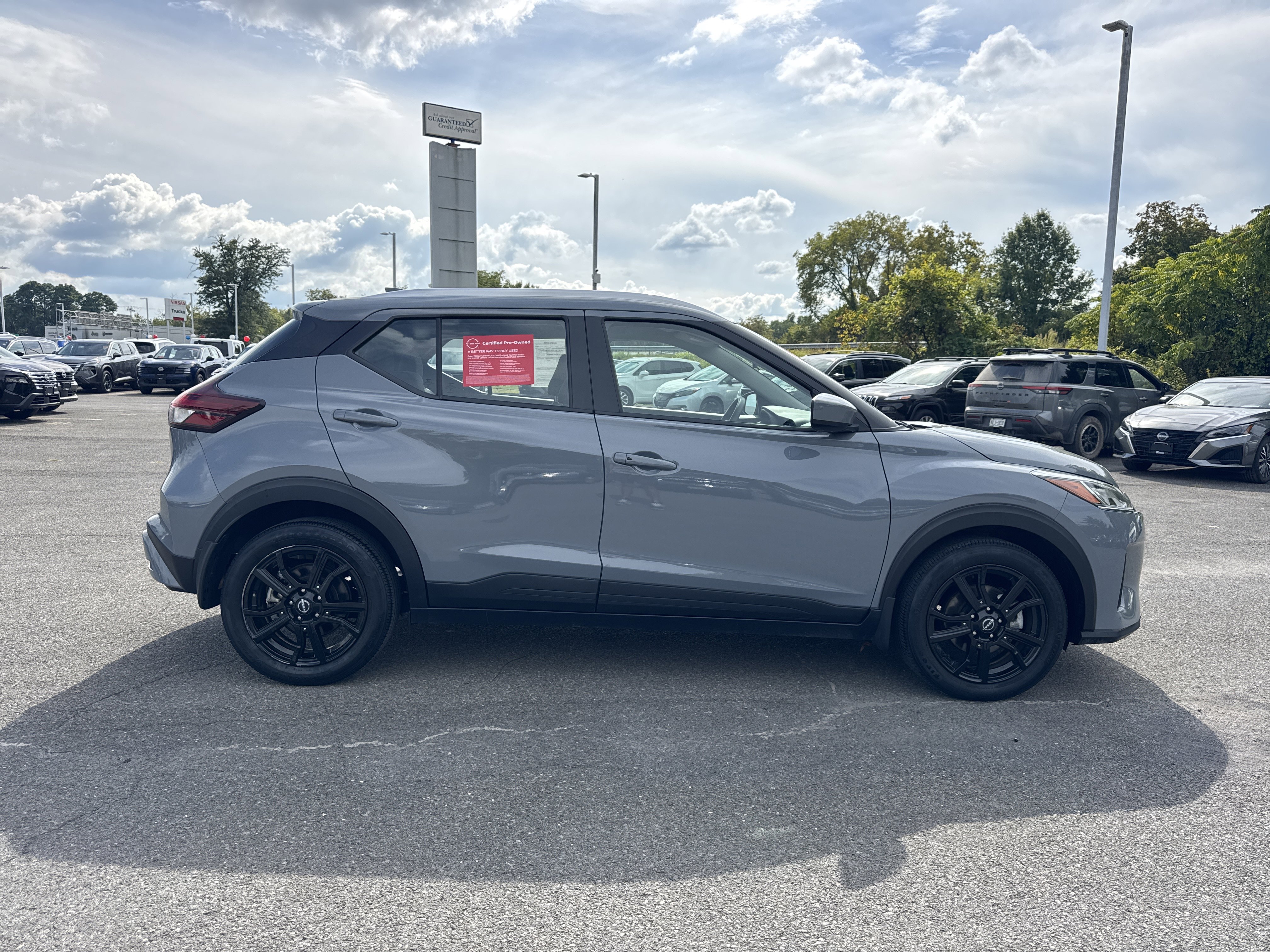 Certified 2023 Nissan Kicks SV image 4