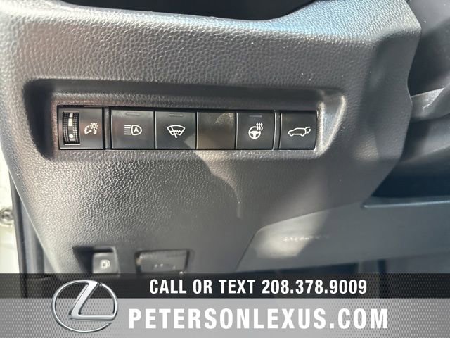 Used 2022 Toyota RAV4 XLE Premium AWD/4WD image 25