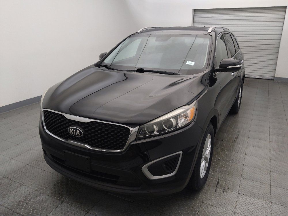 Used 2018 Kia Sorento LX image 15