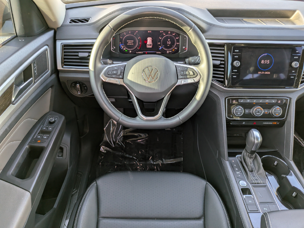 Certified 2023 Volkswagen Atlas SE w/ Panoramic Sunroof Package FWD image 11