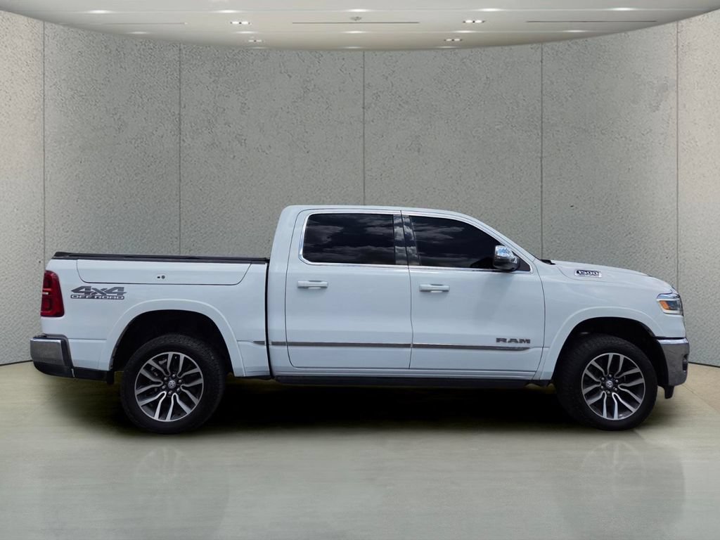 Used 2025 RAM 1500 Limited w/ Off Road Group AWD/4WD image 6