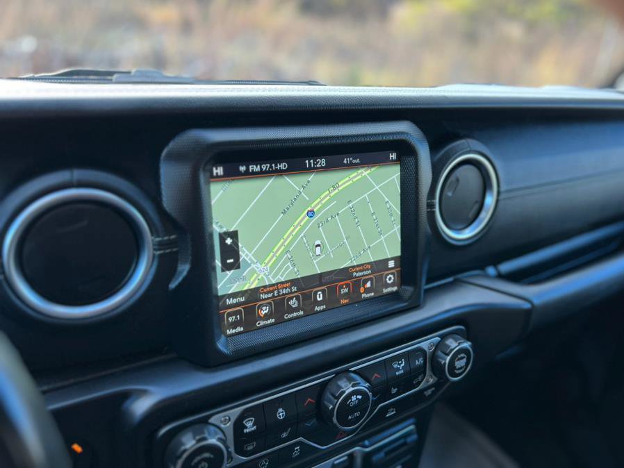 Used 2022 Jeep Gladiator Overland w/ Popular Equipment Package image 28