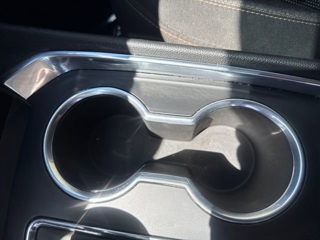 Used 2018 Chevrolet Traverse LT FWD image 20