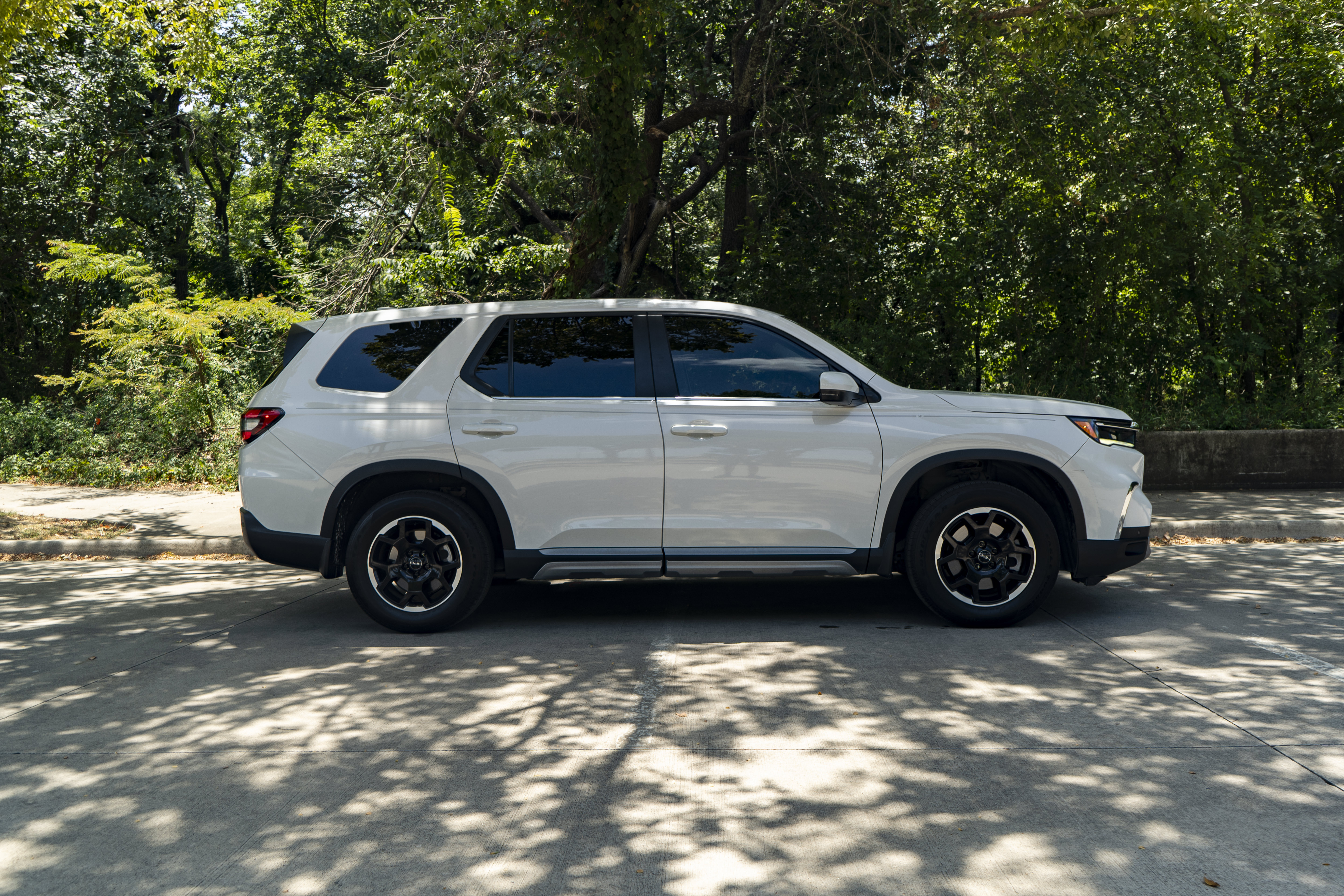 Certified 2025 Honda Pilot EX-L image 10