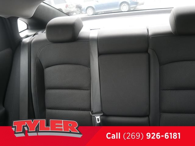 Used 2024 Chevrolet Malibu LT FWD image 40