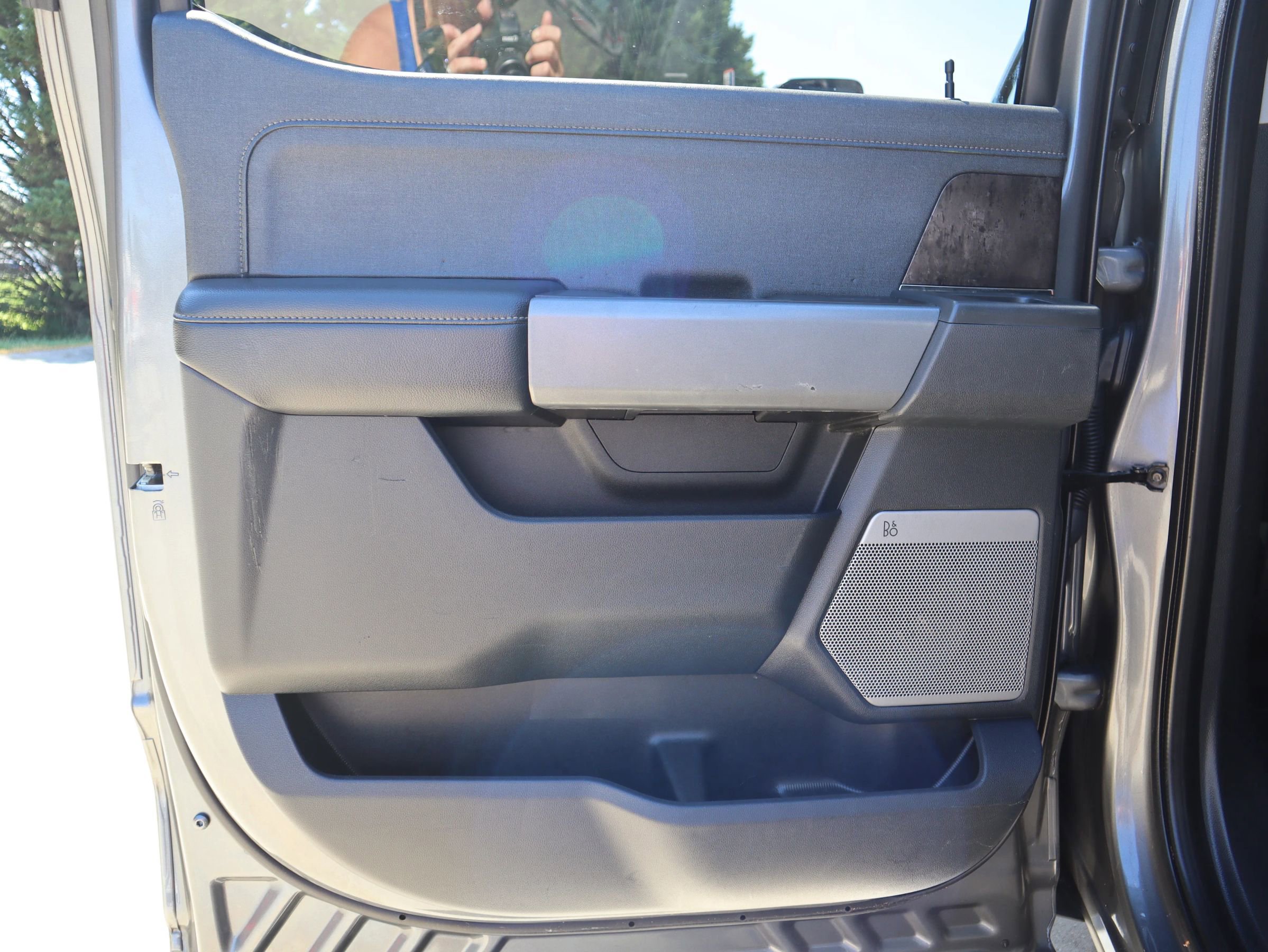 Used 2024 Ford F250 Lariat w/ Lariat Ultimate Package image 27