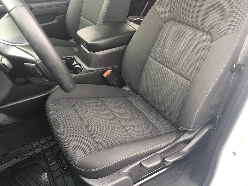 Used 2024 Chevrolet Colorado LT w/ LT Convenience Package image 8