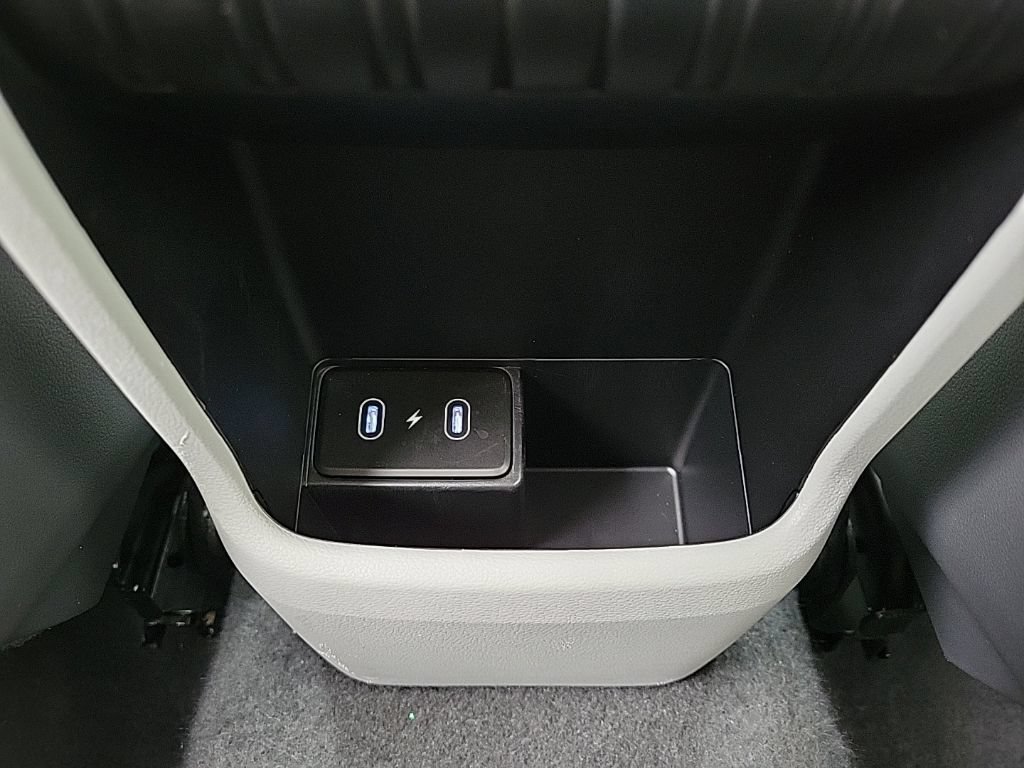 Used 2024 Hyundai Kona SEL AWD/4WD image 17