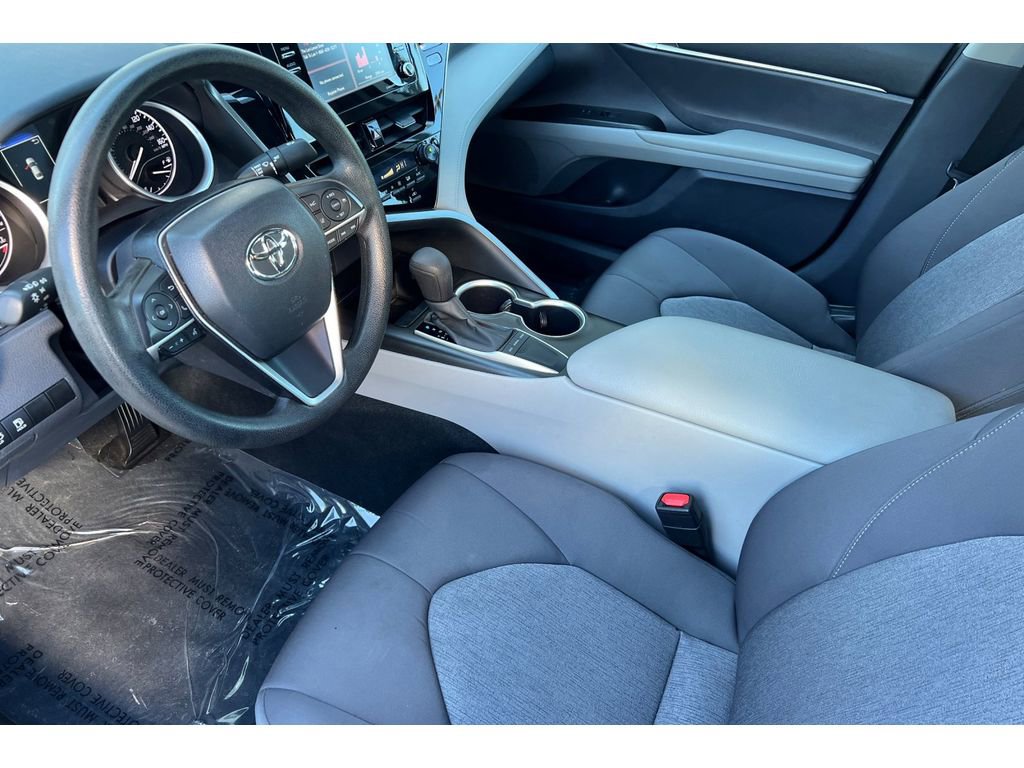 Used 2024 Toyota Camry LE image 12