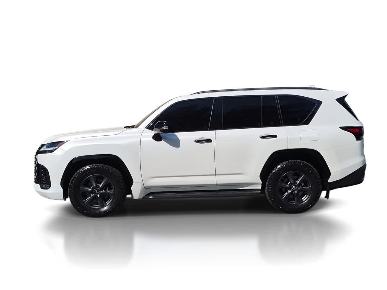 Used 2025 Lexus LX 700h Overtrail w/ Accessory Package (Z1) AWD/4WD image 5