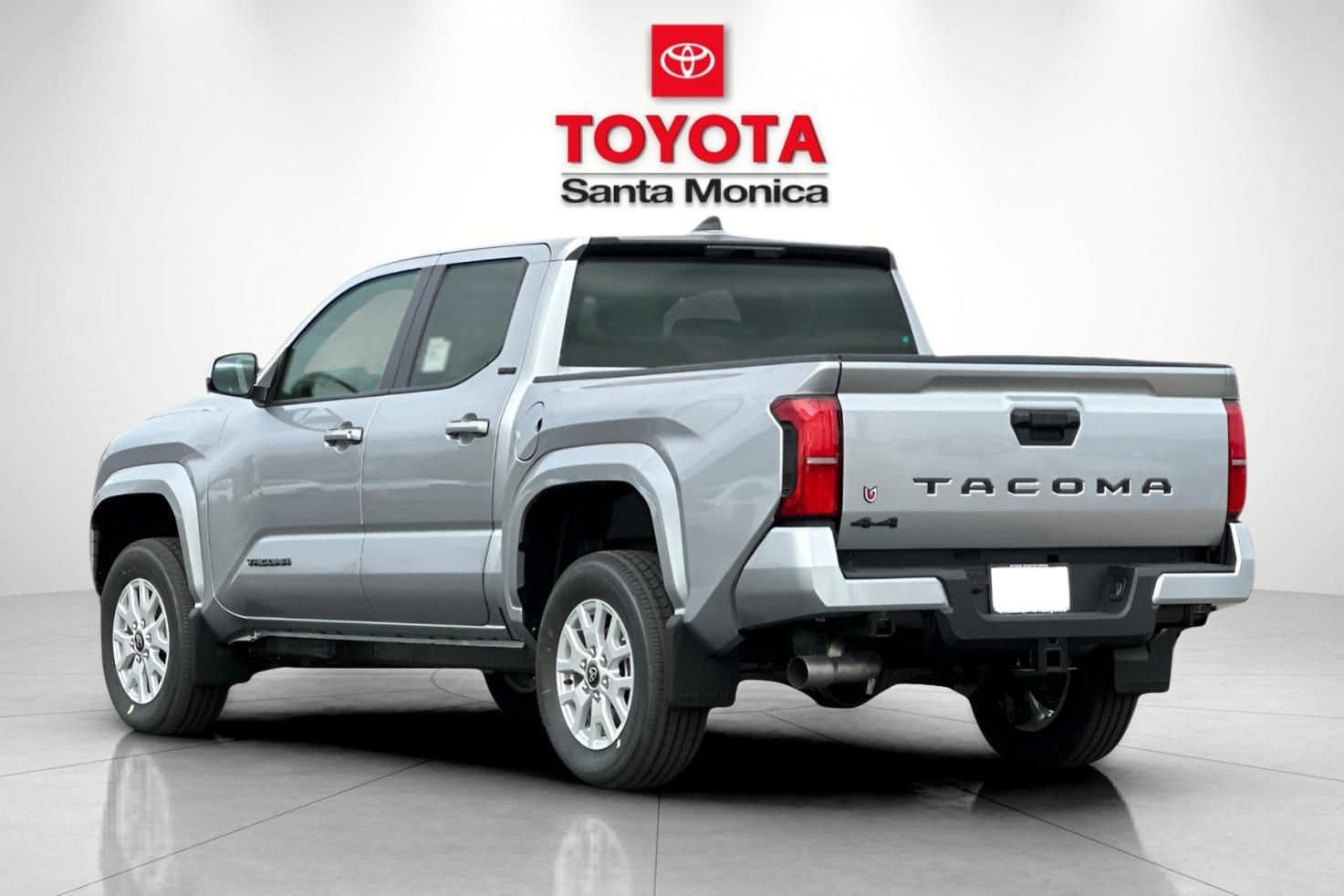 New 2026 Toyota Tacoma SR5 AWD/4WD image 5
