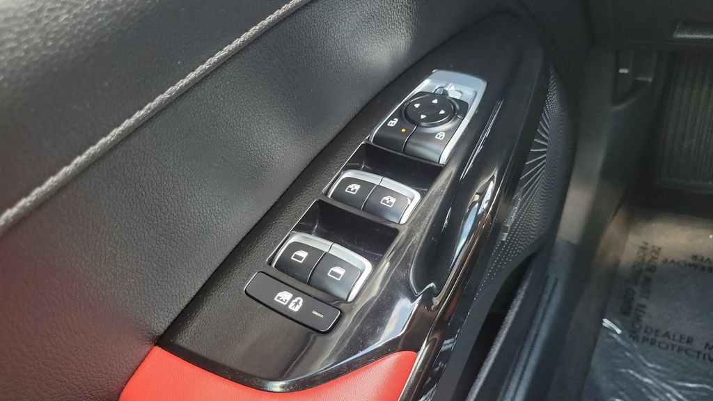 Used 2025 Kia K5 GT-Line w/ GT-Line Premium Package FWD image 19
