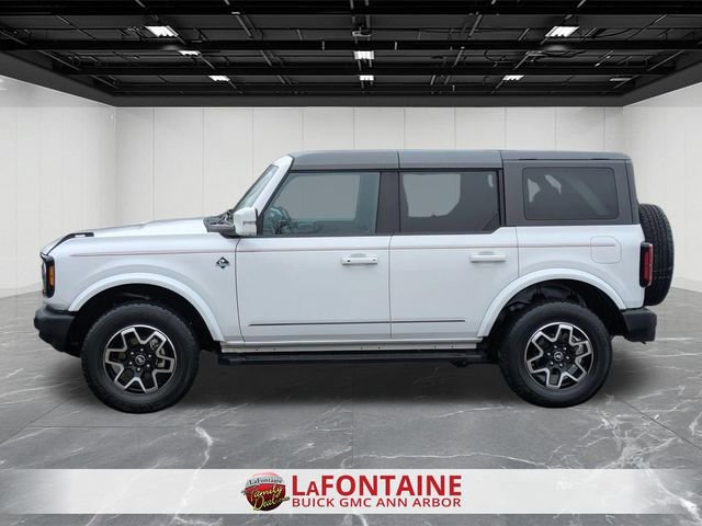 Used 2021 Ford Bronco Outer Banks image 2