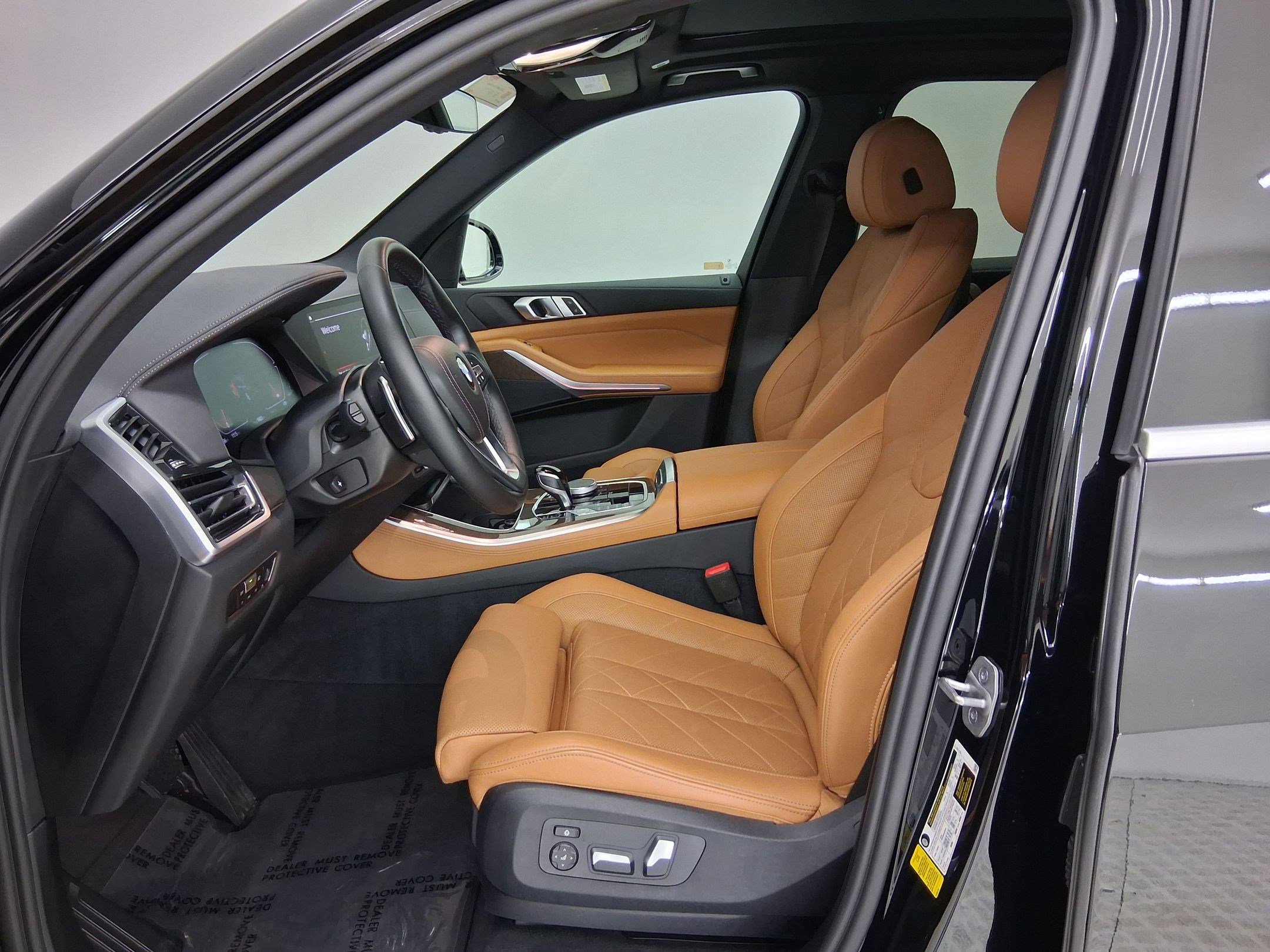 Certified 2023 BMW X5 sDrive40i w/ Premium Package image 3