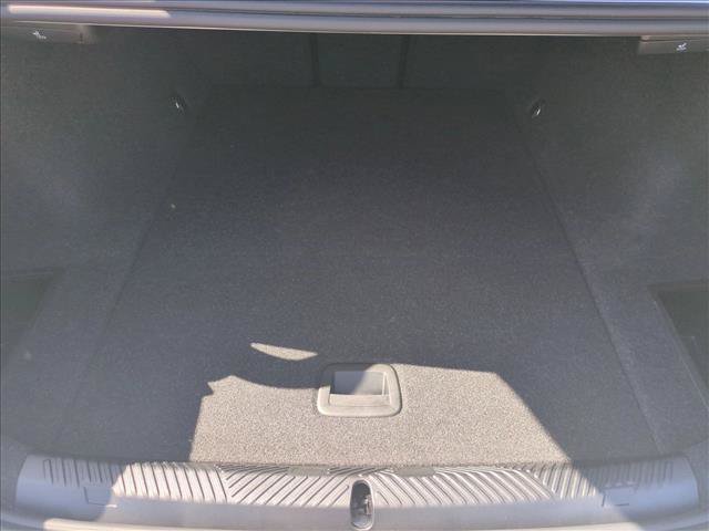 Certified 2026 BMW i5 eDrive40 w/ M Sport Package RWD image 6
