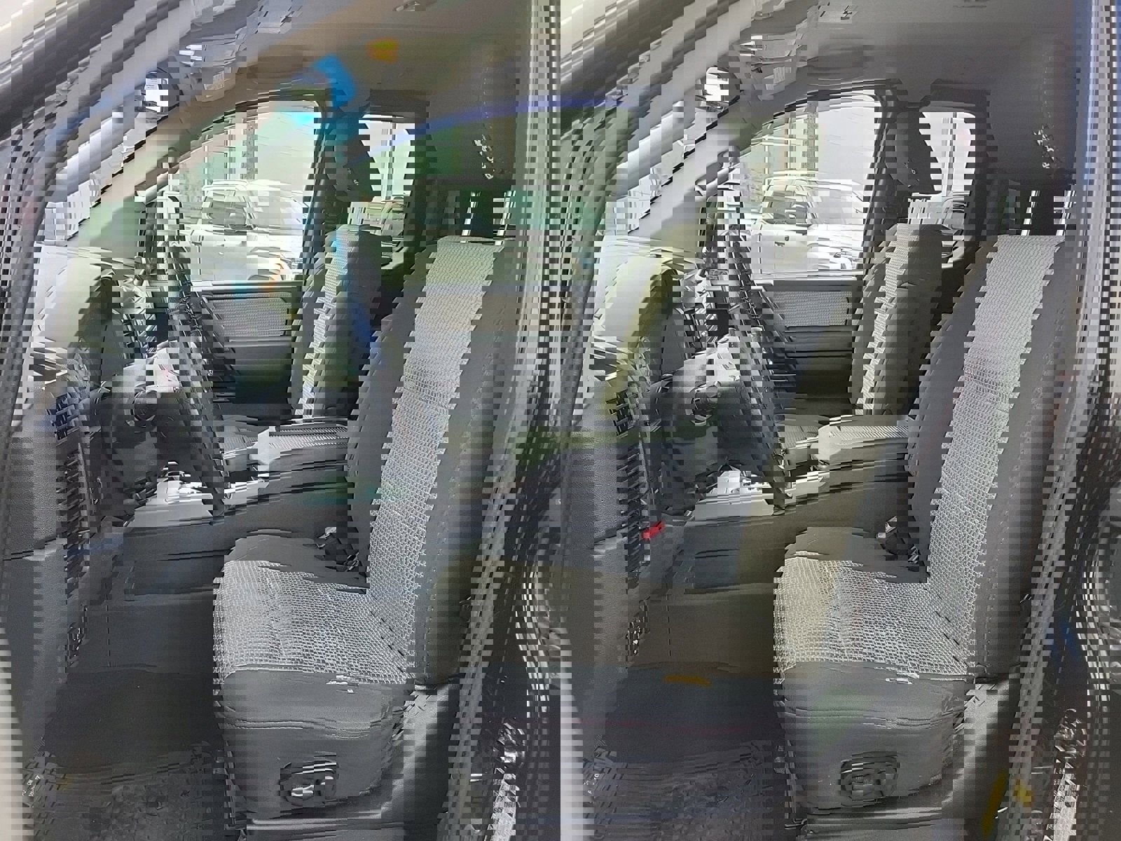 Used 2012 Nissan Titan PRO-4X w/ Pro-4x Premium Utility Pkg image 10