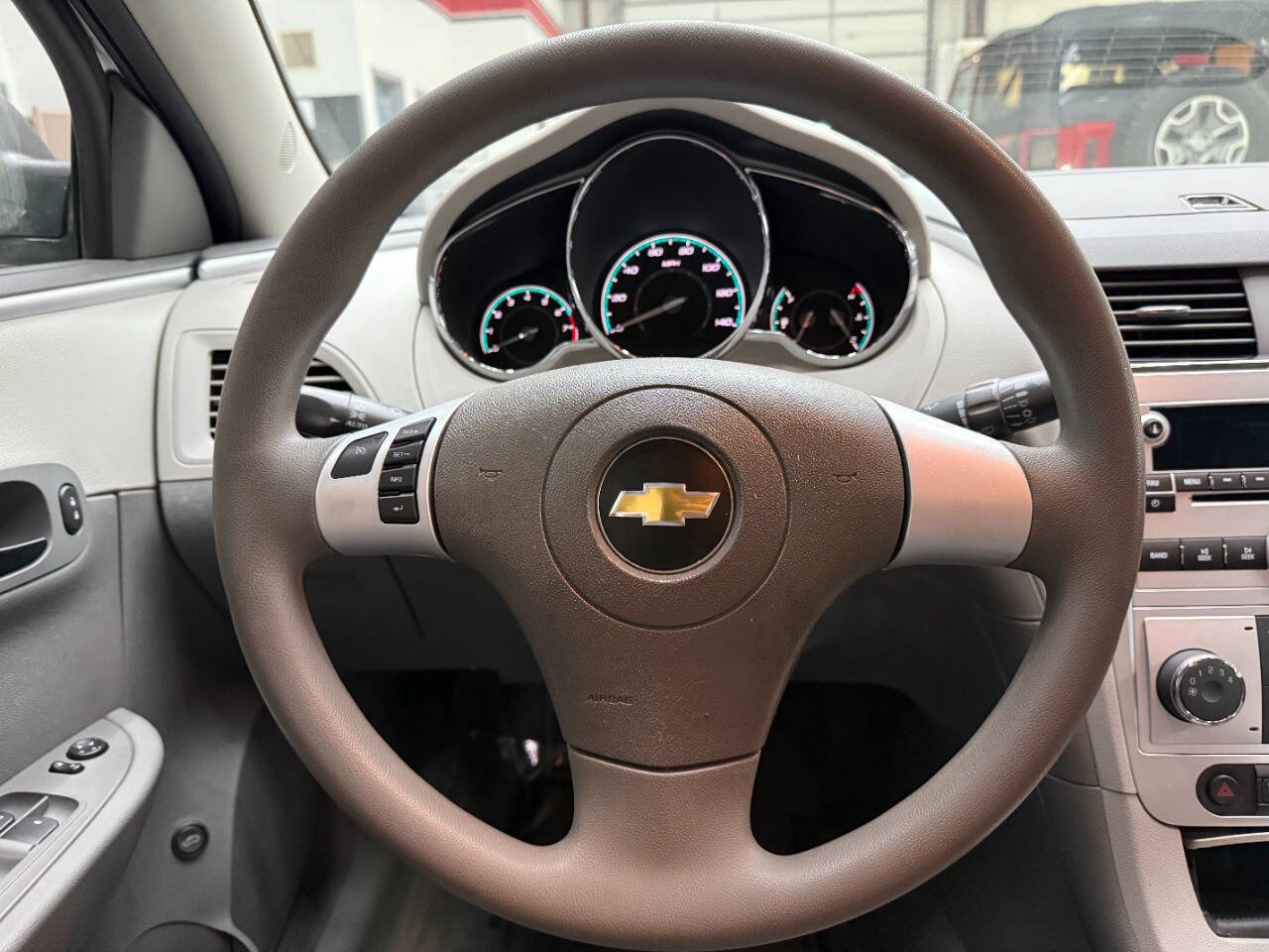 Used 2011 Chevrolet Malibu LS FWD image 22