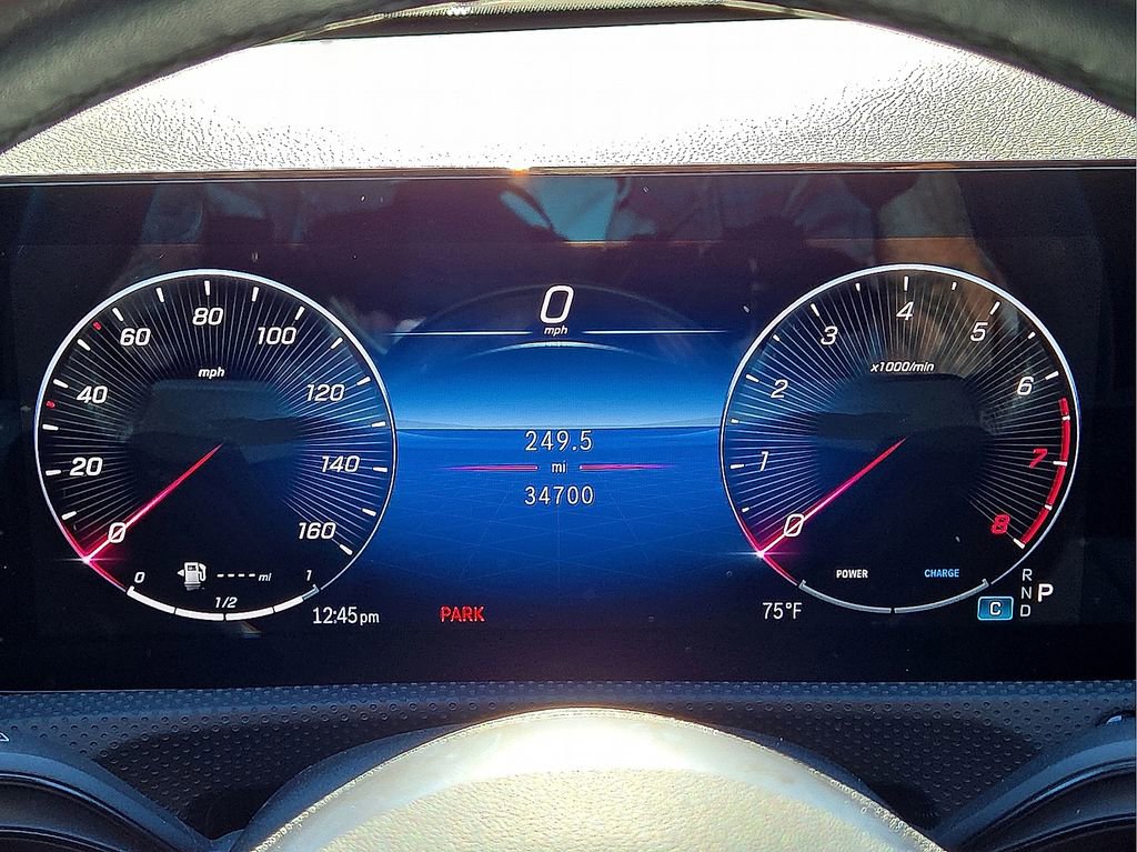 Used 2025 Mercedes-Benz CLA 250 image 25