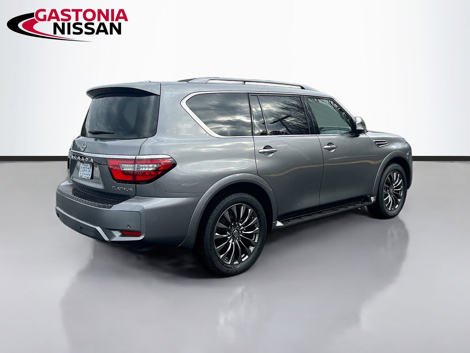 Used 2024 Nissan Armada Platinum w/ Captain's Chairs Package image 9