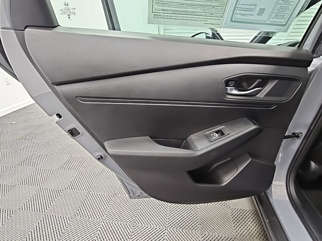 Used 2025 Honda Accord Sport image 35