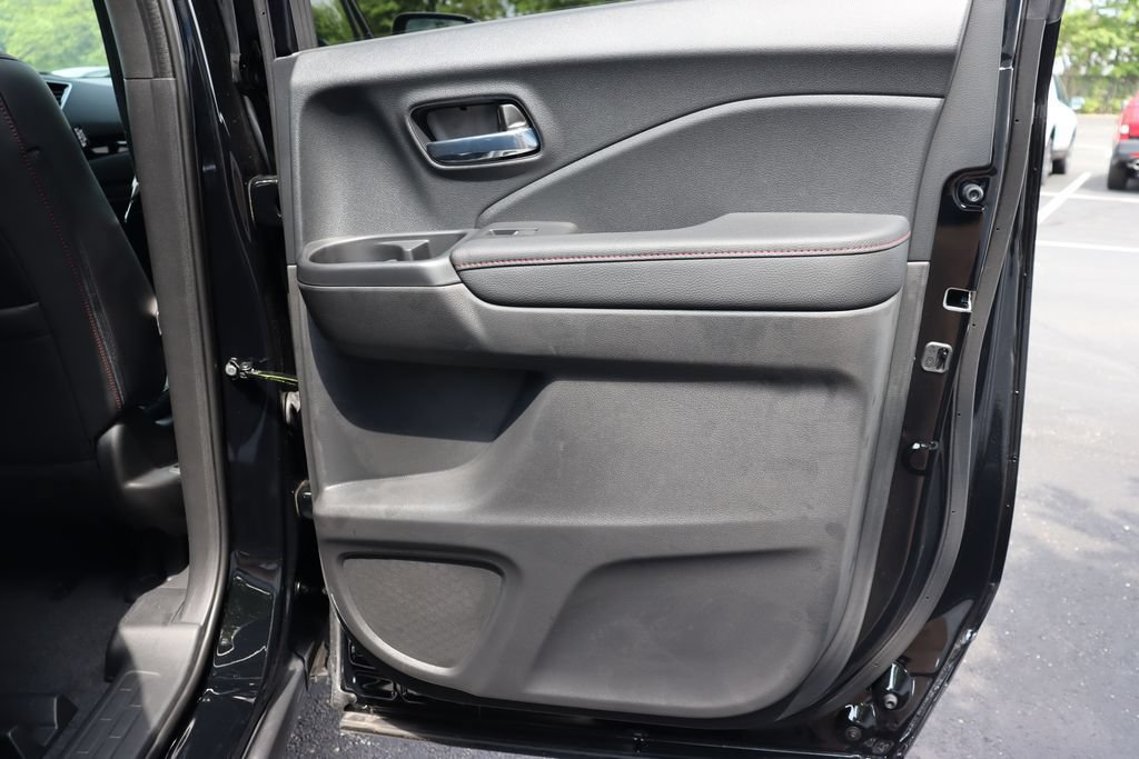 New 2026 Honda Ridgeline Black Edition image 13