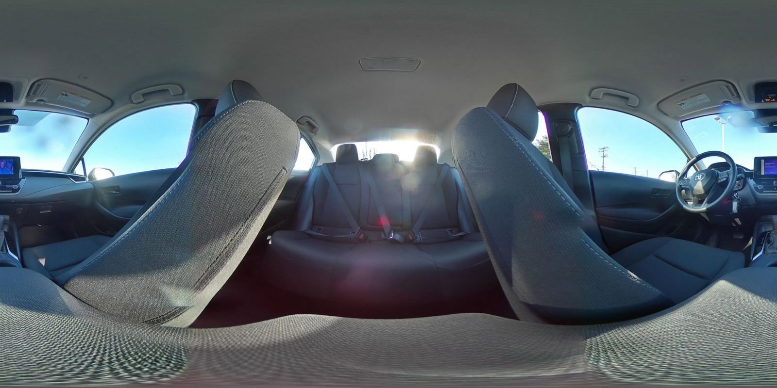 Used 2025 Toyota Corolla LE image 42