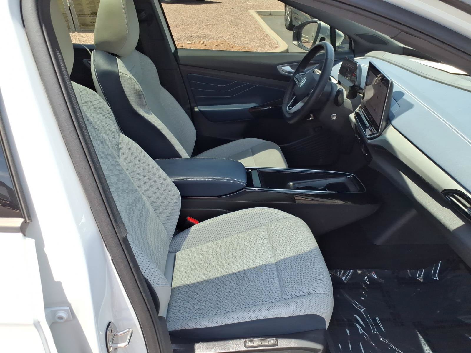 Certified 2024 Volkswagen ID.4 Pro S RWD image 11