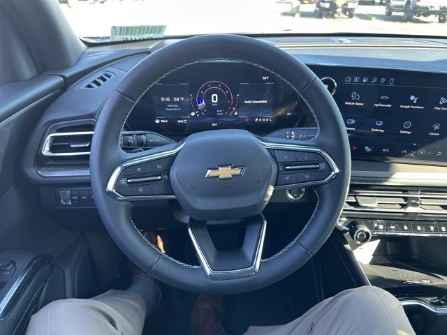 New 2026 Chevrolet Traverse LT w/ Sun and Wheel Package image 13